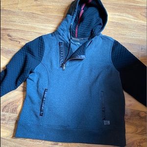 Woman’s Harley Davidson Sweatshirt